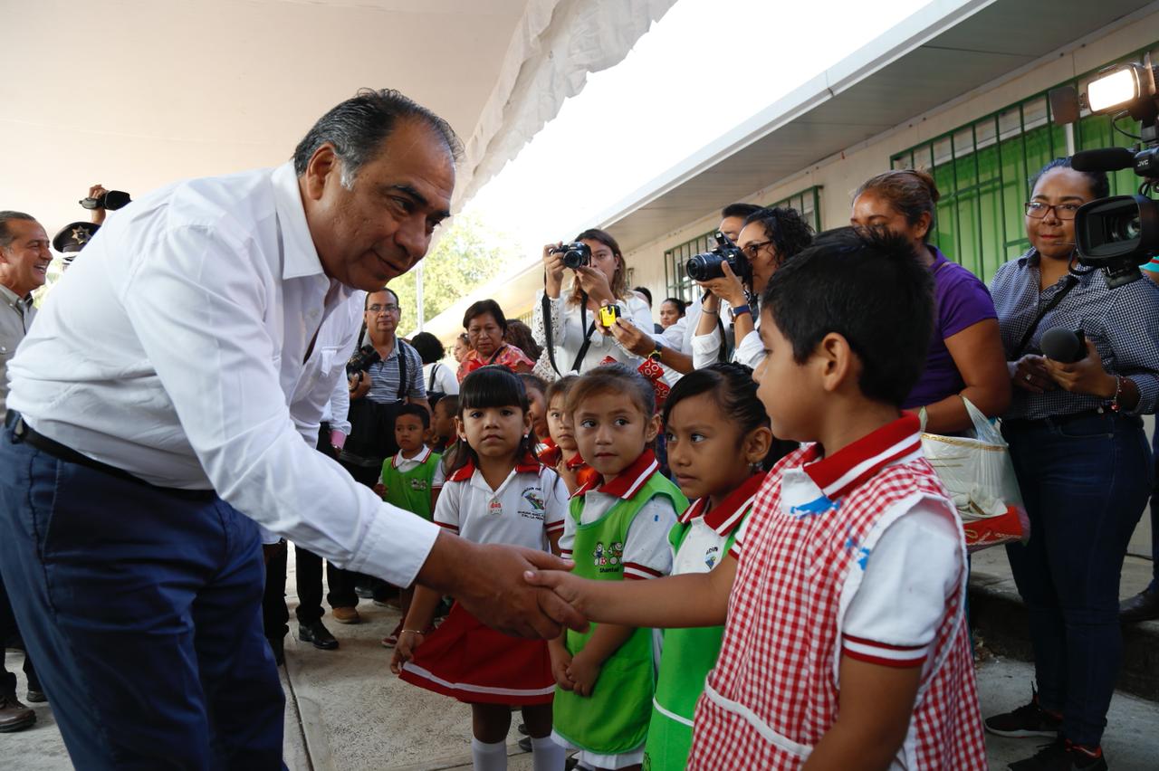 RECIBIRÁN APOYO PSICOLÓGICO ALUMNAS Y MAESTRAS DE ACAPULCO