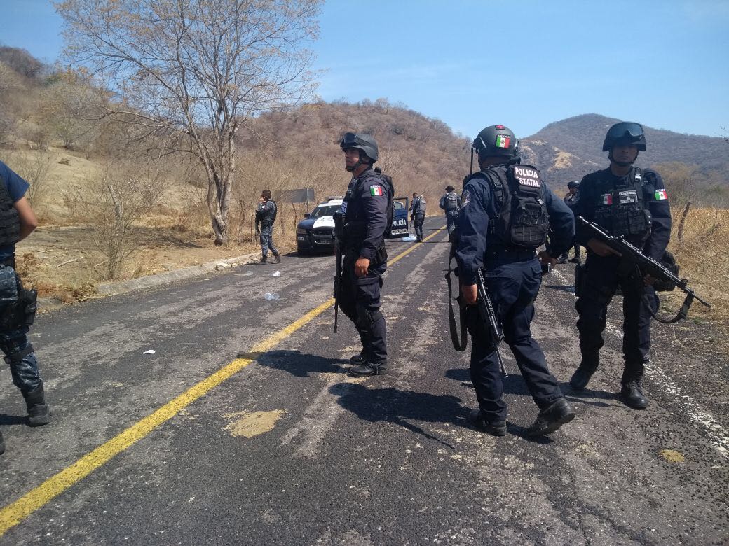FUERA DE PELIGRO PERITOS DE AIC EN GUERRERO CONFIRMA VOCERO FUERA DE PELIGRO PERITOS DE AIC EN GUERRERO CONFIRMA VOCERO