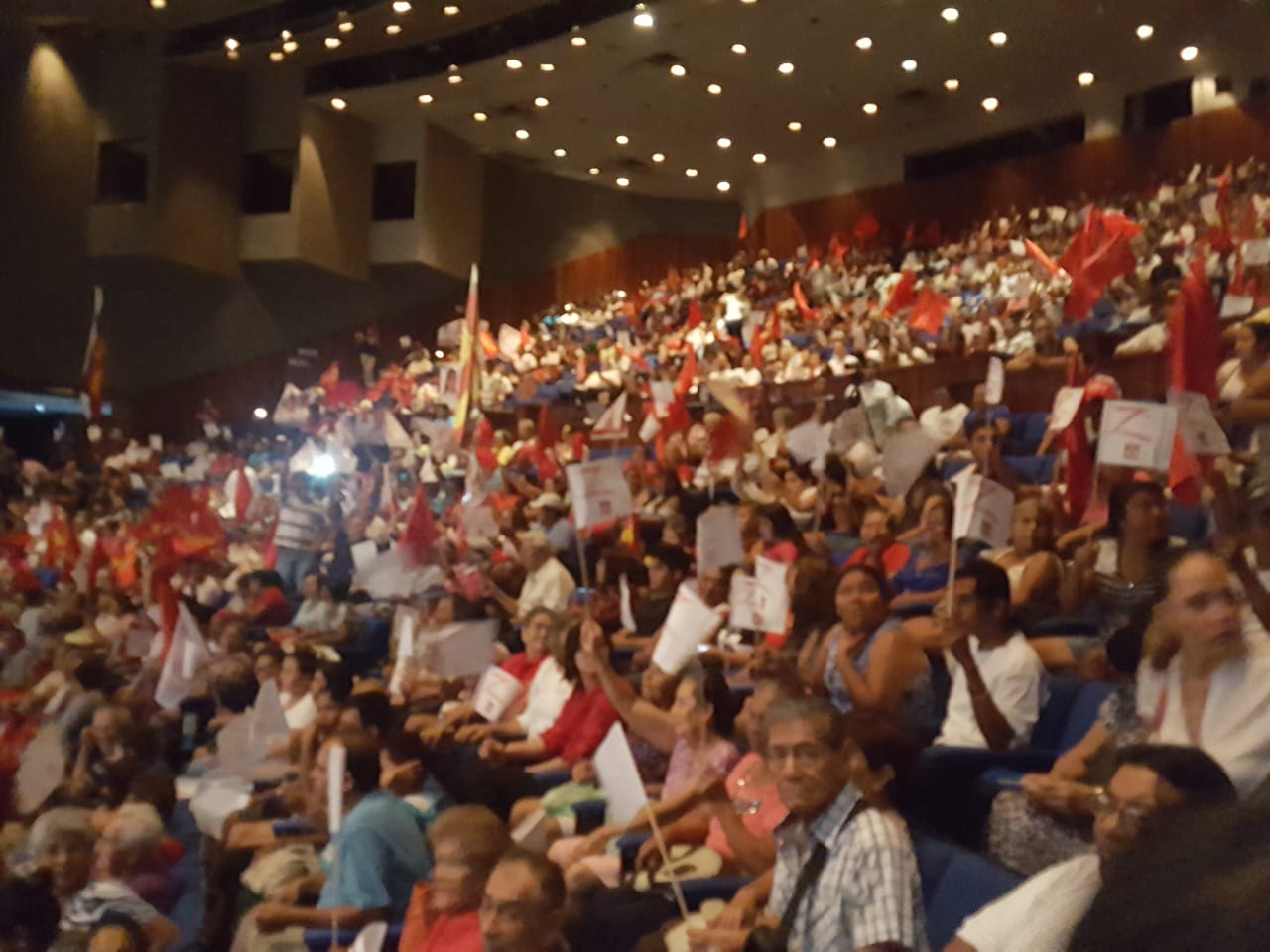 ZEFERINO EL ÚNICO QUE PUEDE CAMBIAR ACAPULCO ZEFERINO EL ÚNICO QUE PUEDE CAMBIAR ACAPULCO