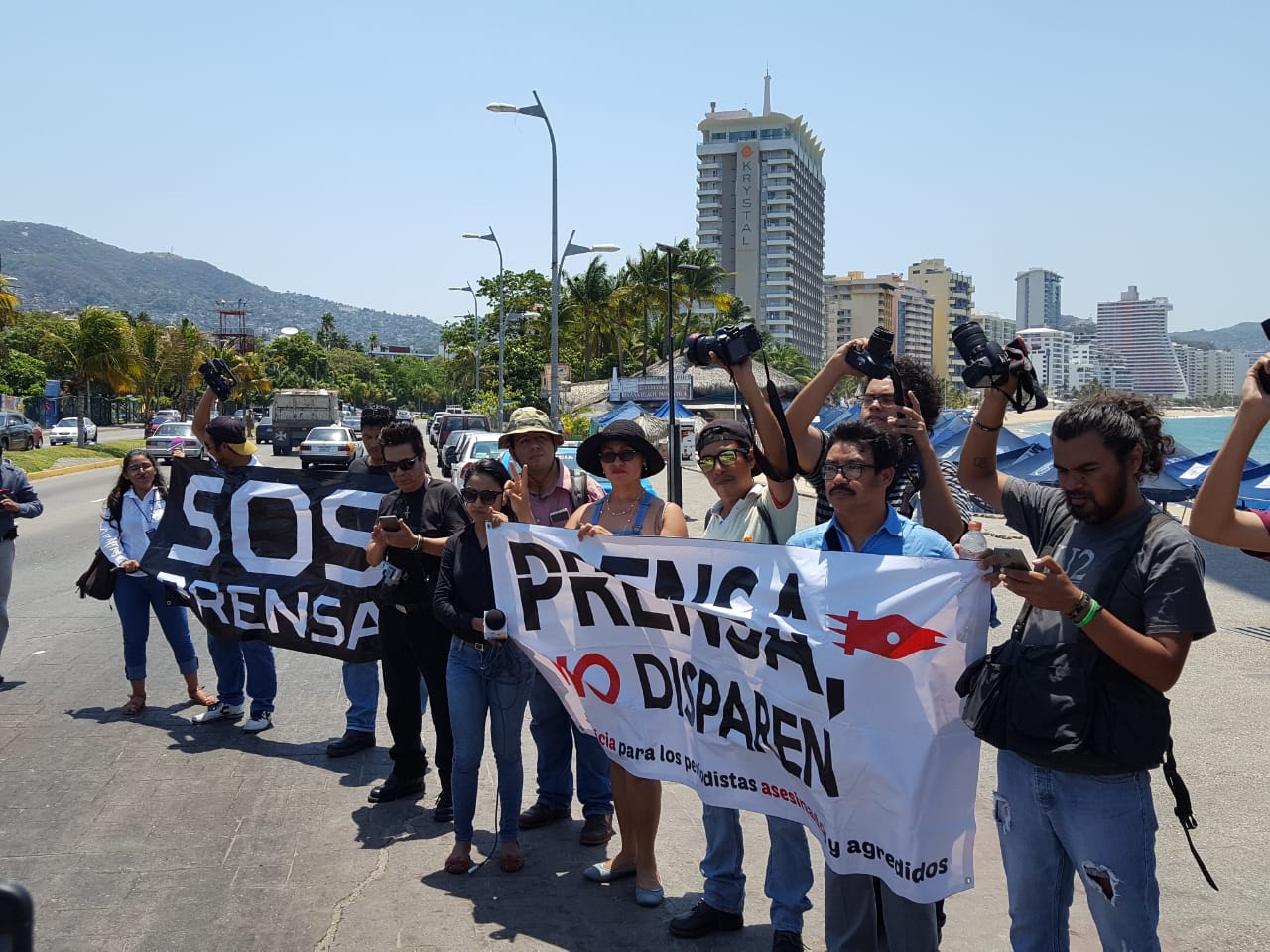 PROTESTAN PERIODISTAS PARA EXIGIR GARANTIAS DE SEGURIDAD
