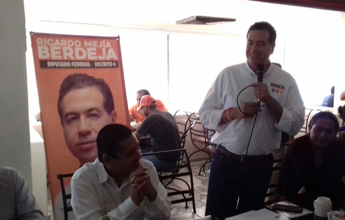 CANDIDATOS DE MORENA, SIN HACER CAMPAÑAS Y ESPERAN GANAR POR EFECTO AMLO: BERDEJA CANDIDATOS DE MORENA, SIN HACER CAMPAÑAS Y ESPERAN GANAR POR EFECTO AMLO: BERDEJA