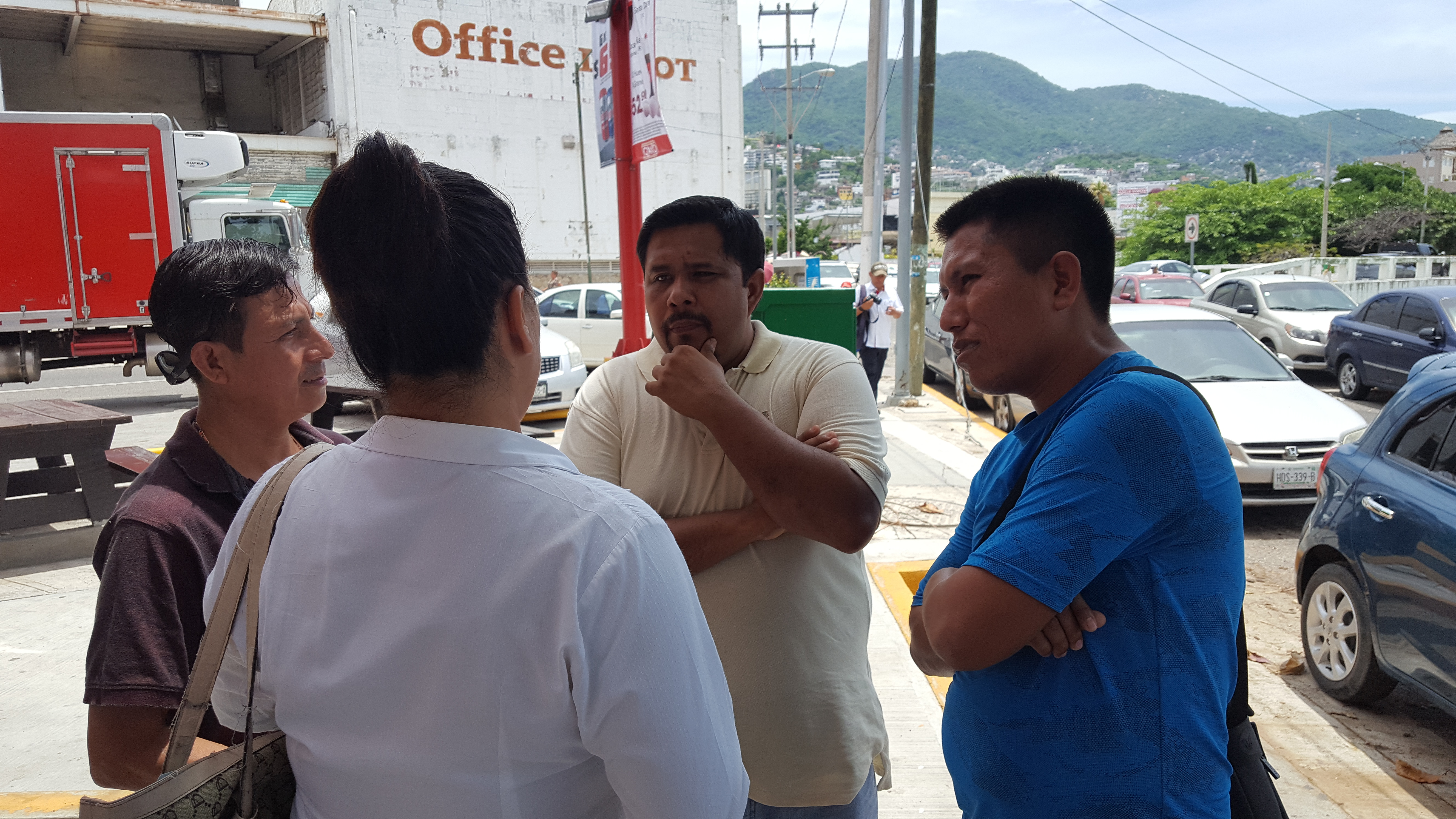 DENUNCIAN TRABAJADORES DEL ACÁBUS DESPIDOS INJUSTIFICADOS