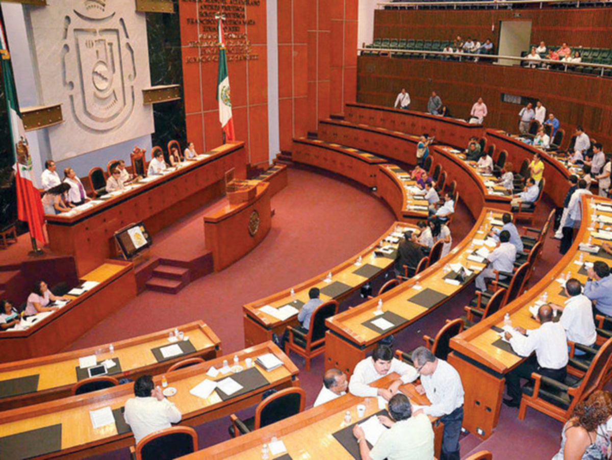 APRUEBA CONGRESO REINSTALACIÓN DE MARCO LEYVA COMO ALCALDE DE CHILPANCINGO 