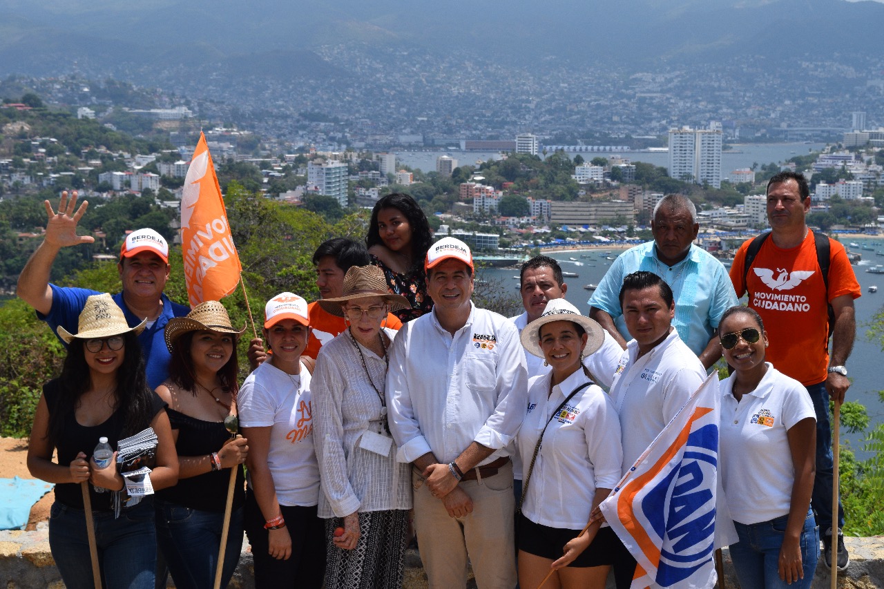 EN EL OLVIDO LA ROQUETA DE ACAPULCO: BERDEJA