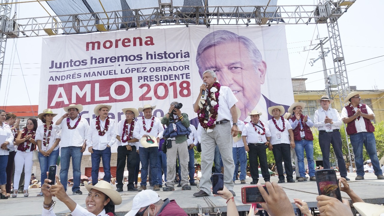 AMLO DENUNCIA DIFAMACIÓN POR VÍA TELEFÓNICA EN MÉXICO Y EXTRANJERO