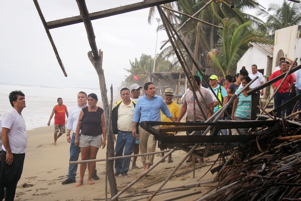 SON 38 RESTAURANTES CON DAÑOS EN ACAPULCO POR BUD