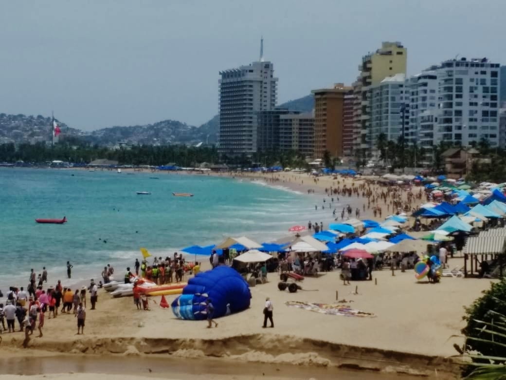 LLEGA  LA OCUPACIÓN HOTELERA EN ACAPULCO AL  90.8% E IXTAPA AL 89.9%