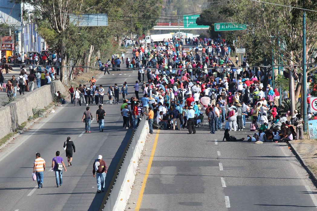 EMPRESARIOS LAMENTAN QUE LA AUTORIDAD NO HAGA NADA ANTE BLOQUEOS