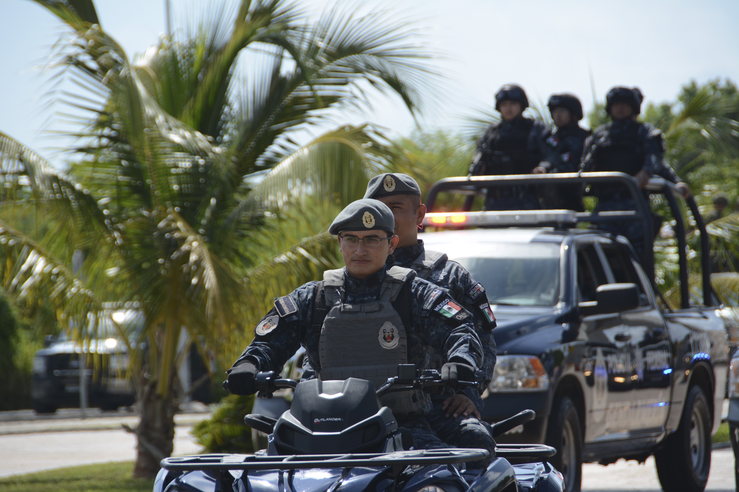 TRABAJA GENDARMERÍA EN OPERATIVOS DE REVISIÓN DURANTE TEMPORADA VACACIONAL 