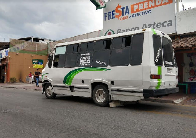 TRANSPORTISTAS EN CONTRA DE MOVER PARADA EN EL CENTRO 