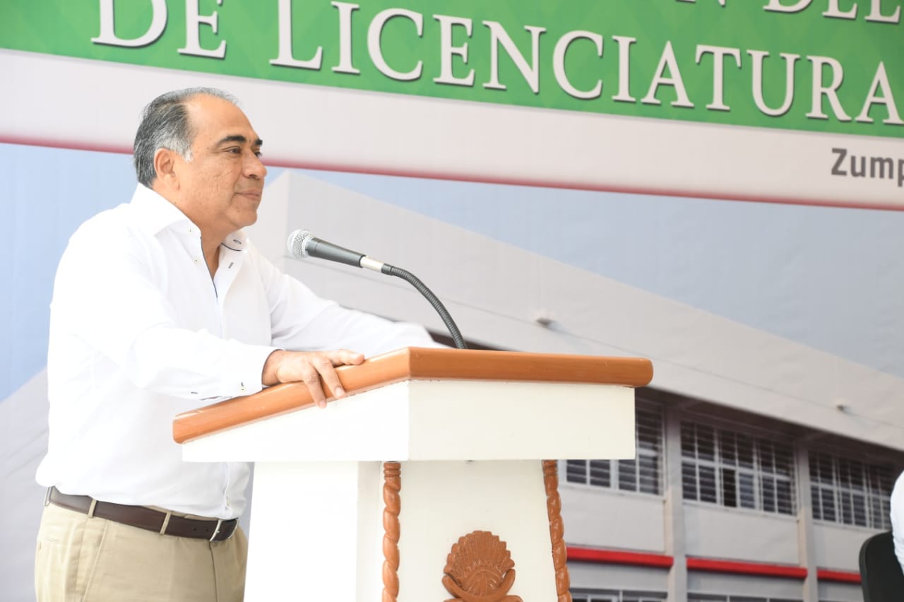 IMPORTANTES INVERSIONES SE HAN REALIZANDO EN GUERRERO DURANTE LOS TRES PRIMEROS AÑOS DE GOBIERNO: HAF IMPORTANTES INVERSIONES SE HAN REALIZANDO EN GUERRERO DURANTE LOS TRES PRIMEROS AÑOS DE GOBIERNO: HAF