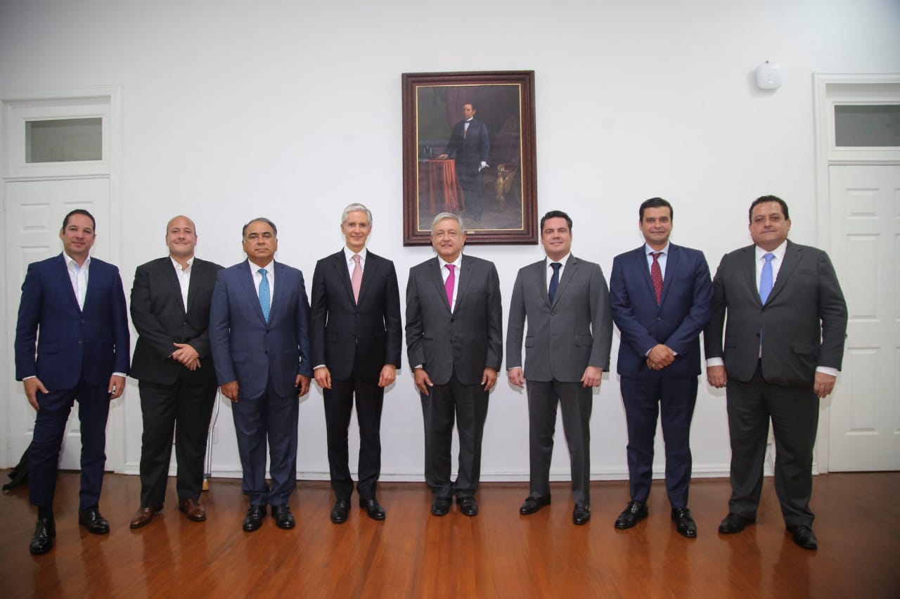SE REÚNE HÉCTOR ASTUDILLO FLORES CON EL PRESIDENTE ELECTO ANDRÉS MANUEL LÓPEZ OBRADOR SE REÚNE HÉCTOR ASTUDILLO FLORES CON EL PRESIDENTE ELECTO ANDRÉS MANUEL LÓPEZ OBRADOR