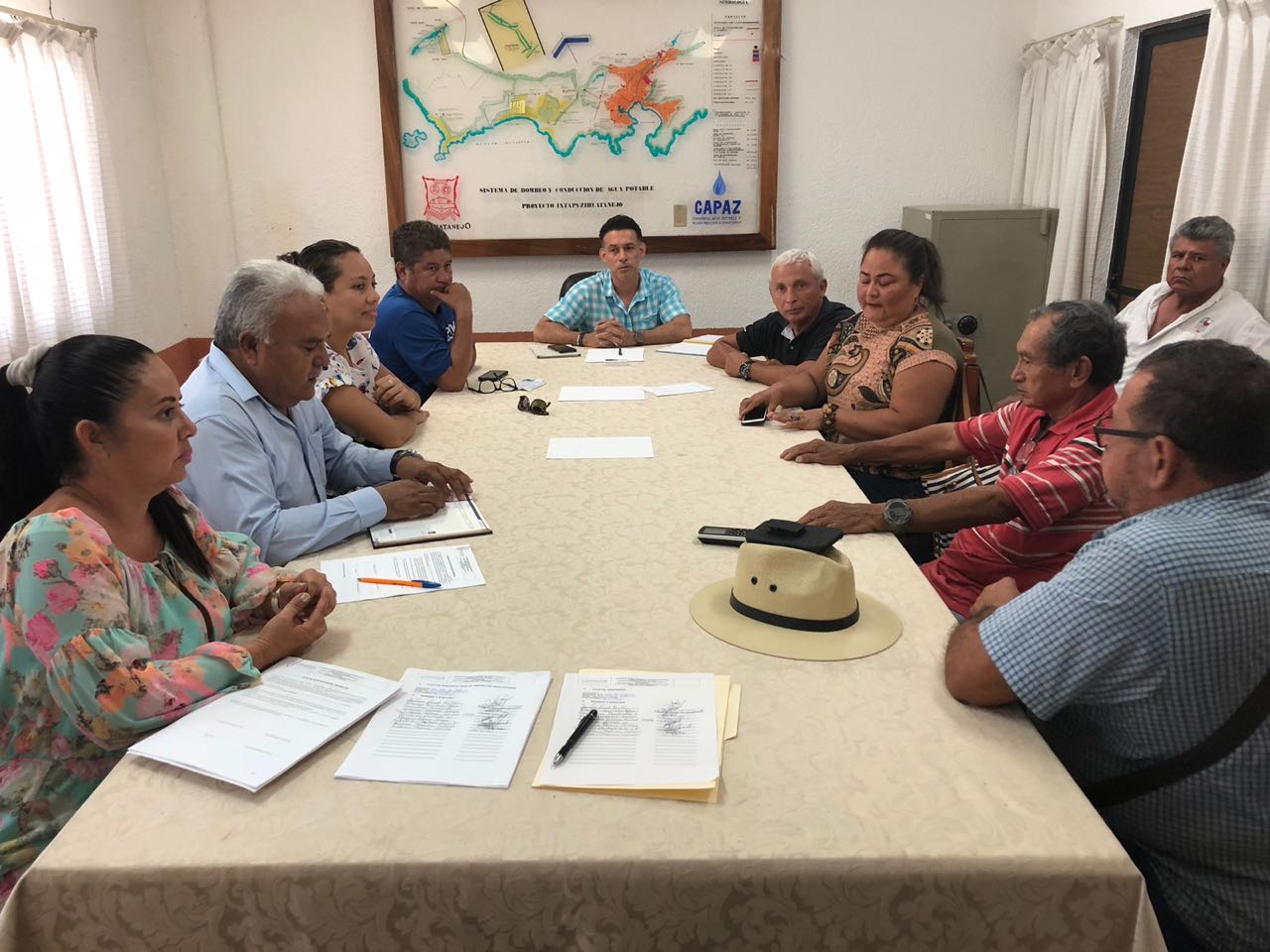 DISPOSICIÓN TOTAL DE AUTORIDADES PARA LLEVAR DRENAJE A LA ISLA DE IXTAPA