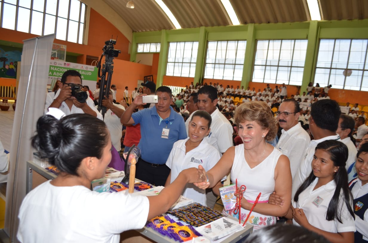 MERCEDES CALVO LLAMA A JÓVENES A PREVENIR ENFERMEDADES Y EMBARAZOS 