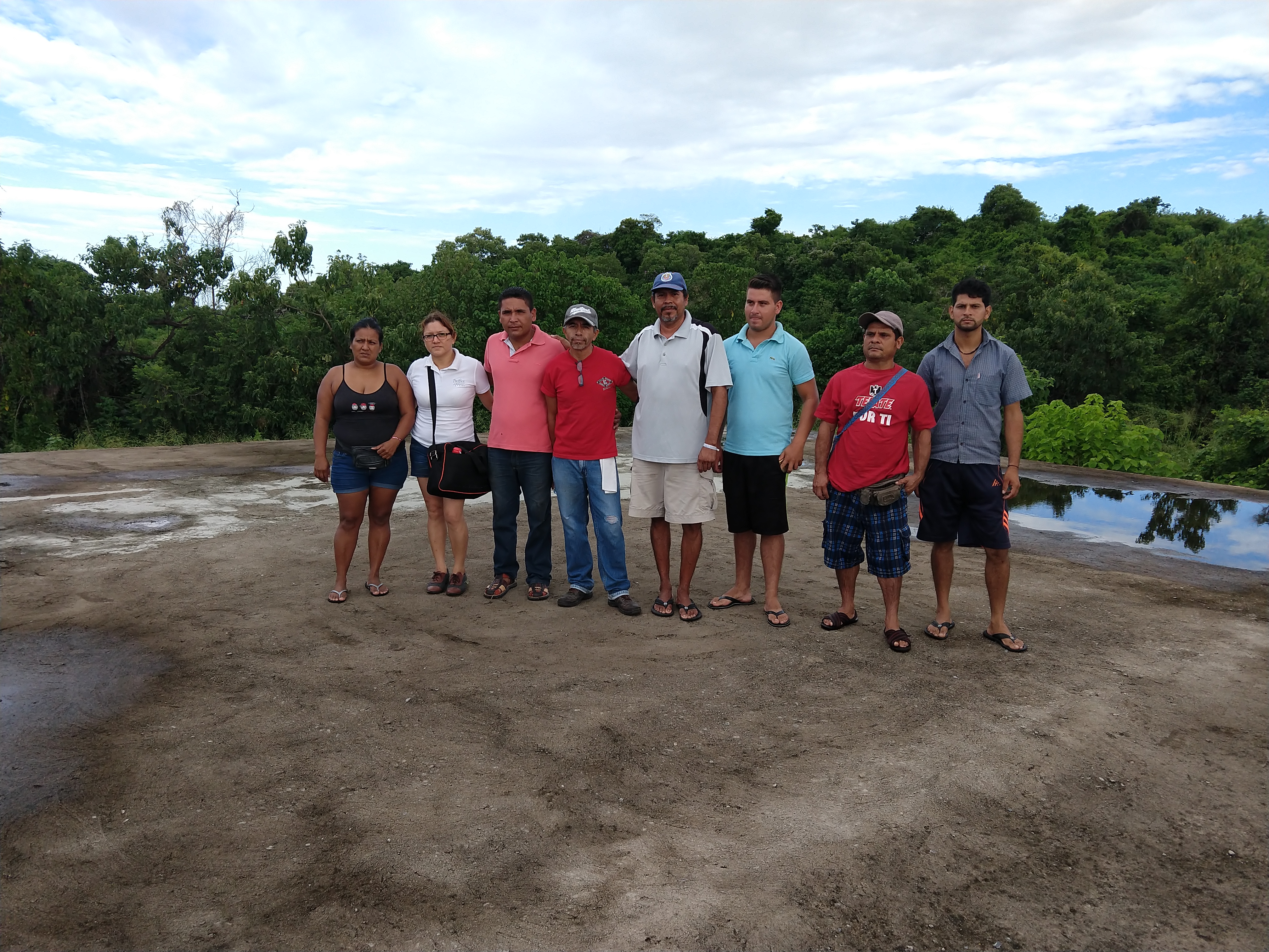 TANQUE DE AGUA OBSOLETO MANTIENE SIN AGUA A 16 COLONIAS DE ZIHUATANEJO 