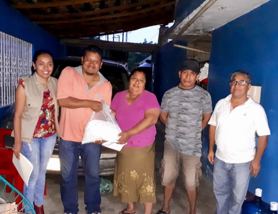 ATIENDE CAPASEG COLORACIÓN EN COMUNIDADES DE ACAPULCO ATIENDE CAPASEG COLORACIÓN EN COMUNIDADES DE ACAPULCO