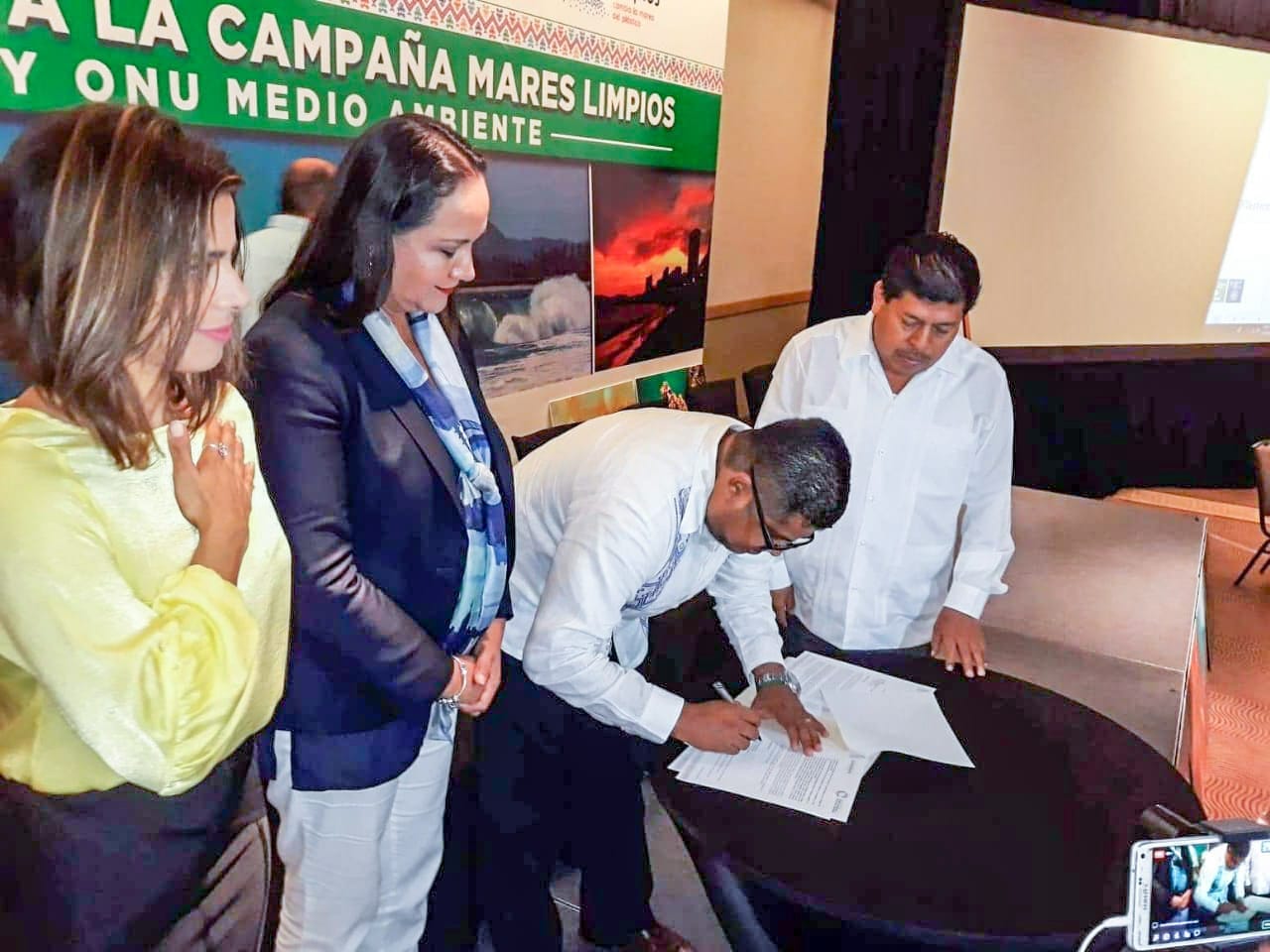 SE UNE GUERRERO DE MANERA VOLUNTARIA A LA CAMPAÑA MARES LIMPIOS: SEMAREN