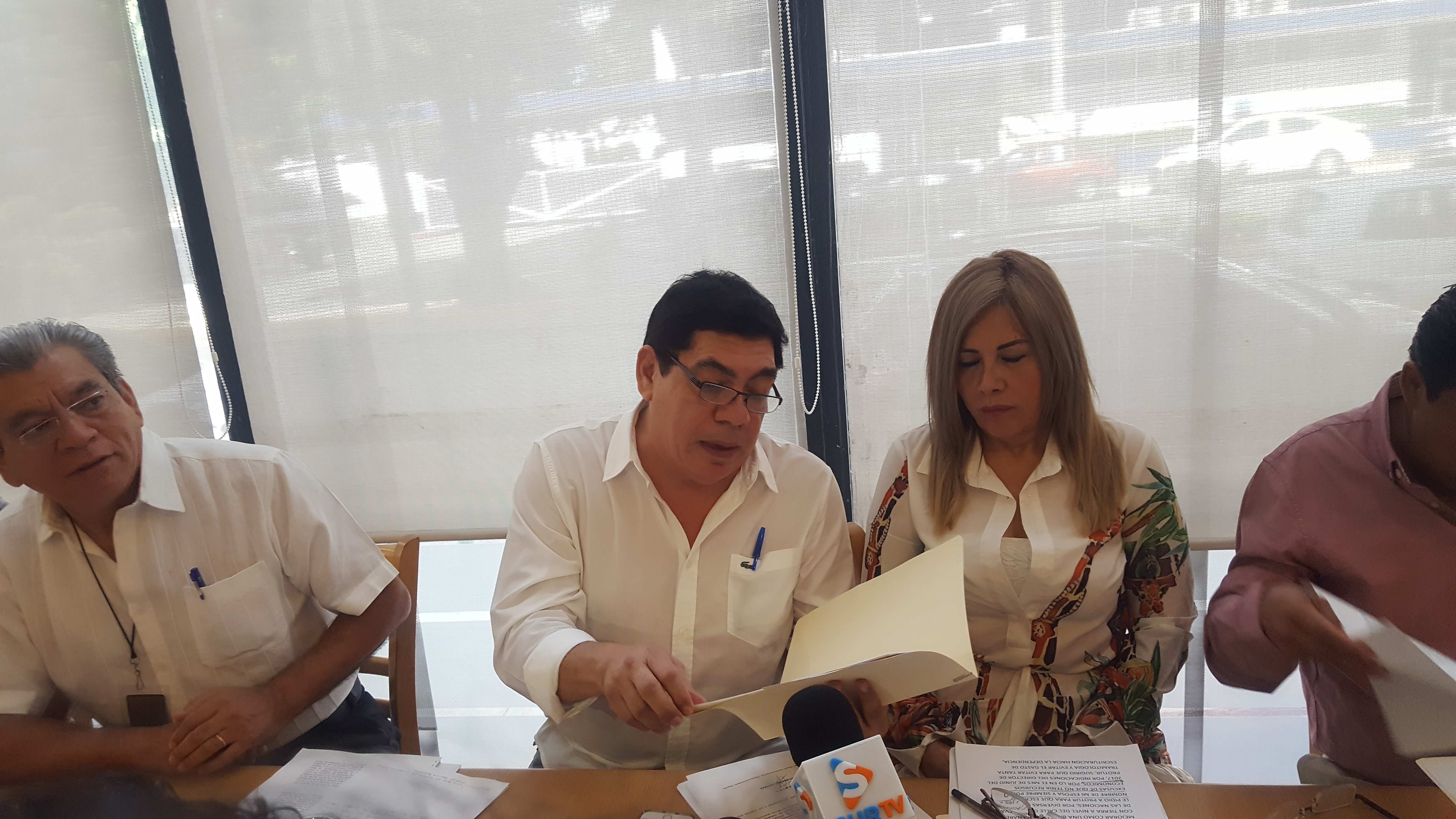 DENUNCIAN EMPRESARIOS A DIPUTADO DE MORENA POR FRAUDE 