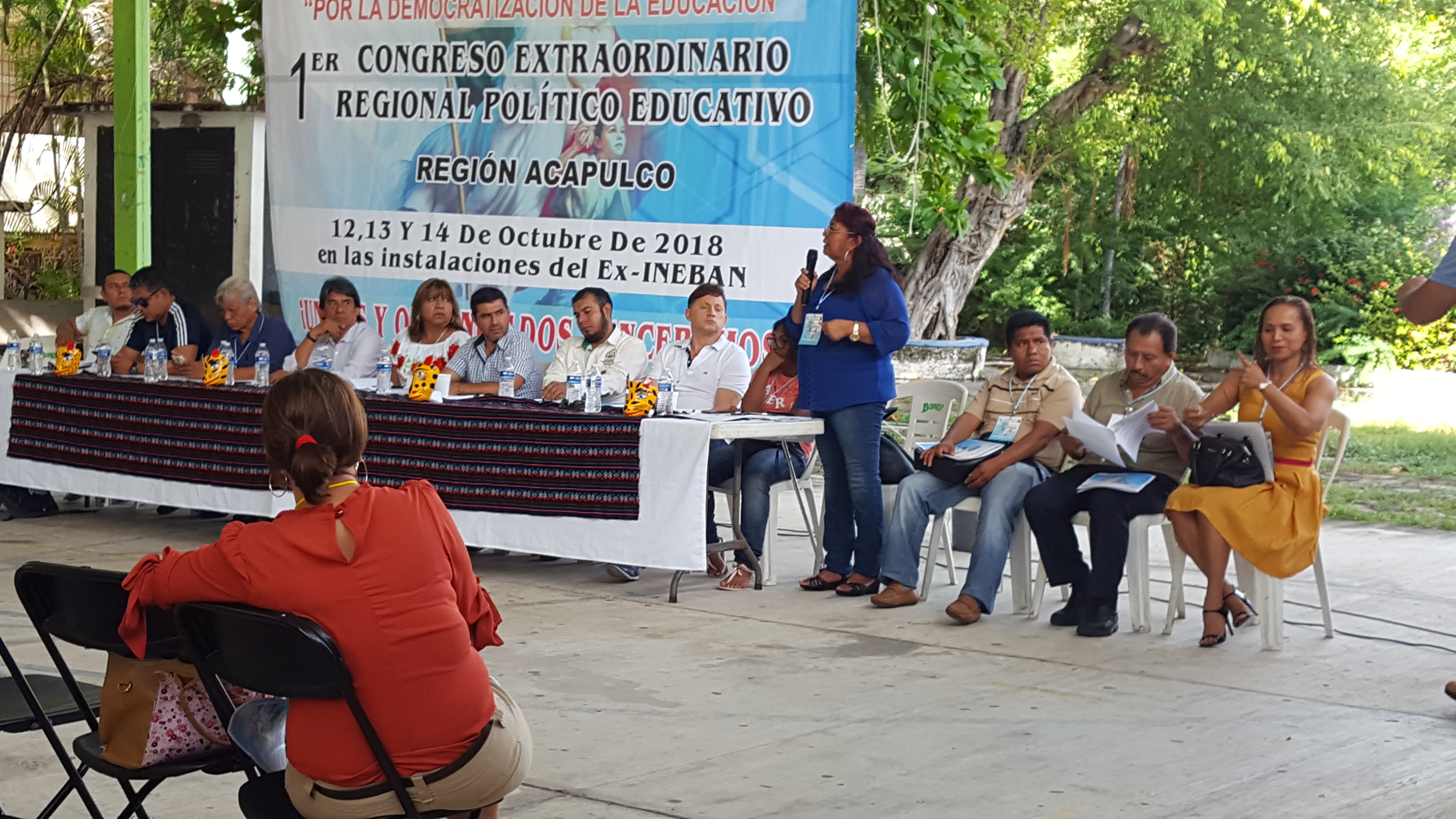 CETEG Y CNTE DEBATEN EN FORO EDUCATIVO