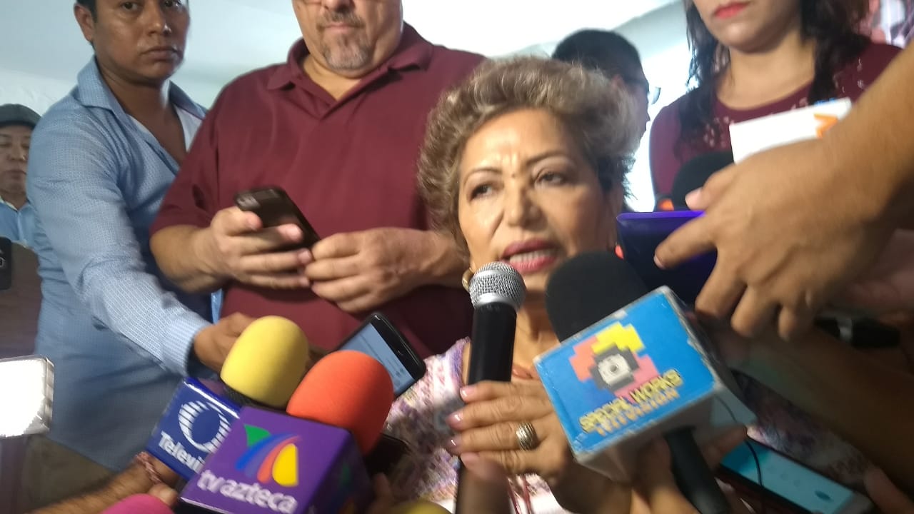 A LA FGE EMPLEADOS QUE AMENAZAN A FUNCIONARIOS: ADELA ROMÁN 