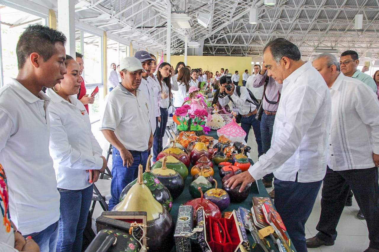 CELEBRA ASTUDILLO SEXTO ANIVERSARIO DEL ICATEGRO