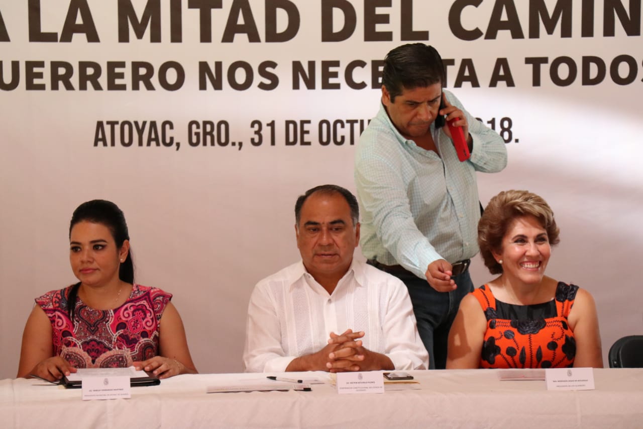 ASTUDILLO Y ALCALDES DE COSTA GRANDE TRABAJARÁN JUNTOS A FAVOR DE LA GENTE