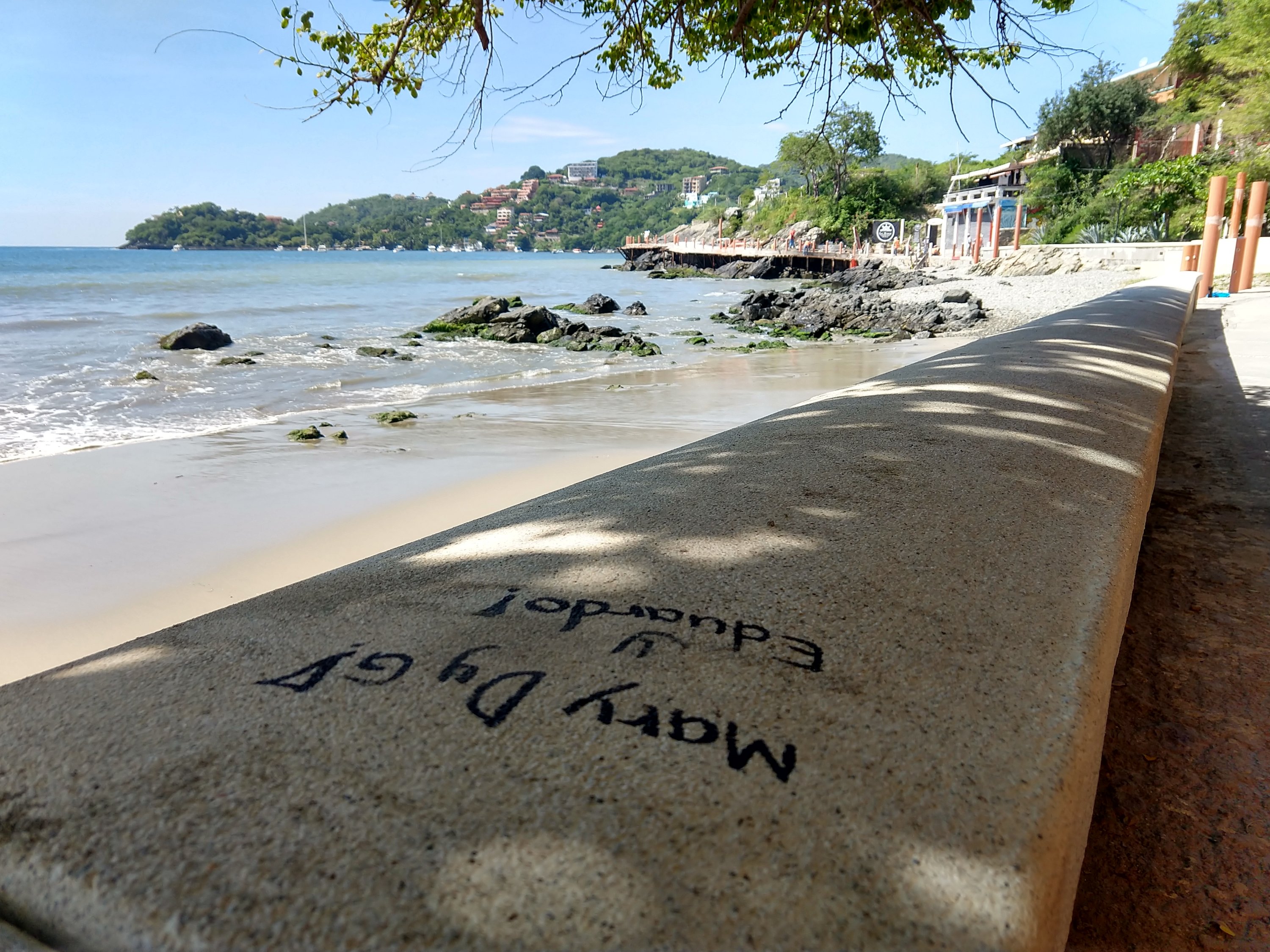 VANDALIZAN TRABAJOS EN PASEO DEL PESCADOR