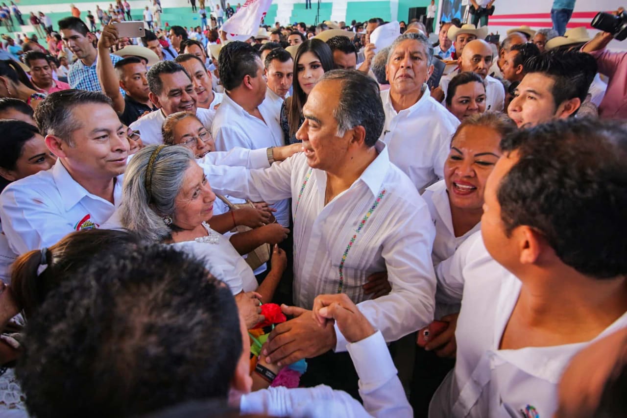 LLAMA HÉCTOR ASTUDILLO A TRABAJAR EN UNIDAD POR EL PROGRESO Y ARMONÍA DE GUERRERO Y TIERRA CALIENTE