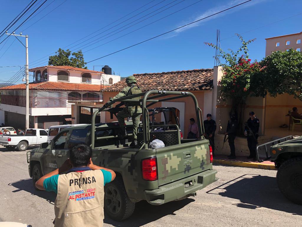 DESPLAZADOS DE VIOLENCIA REGRESAN A FILO DE CABALLOS