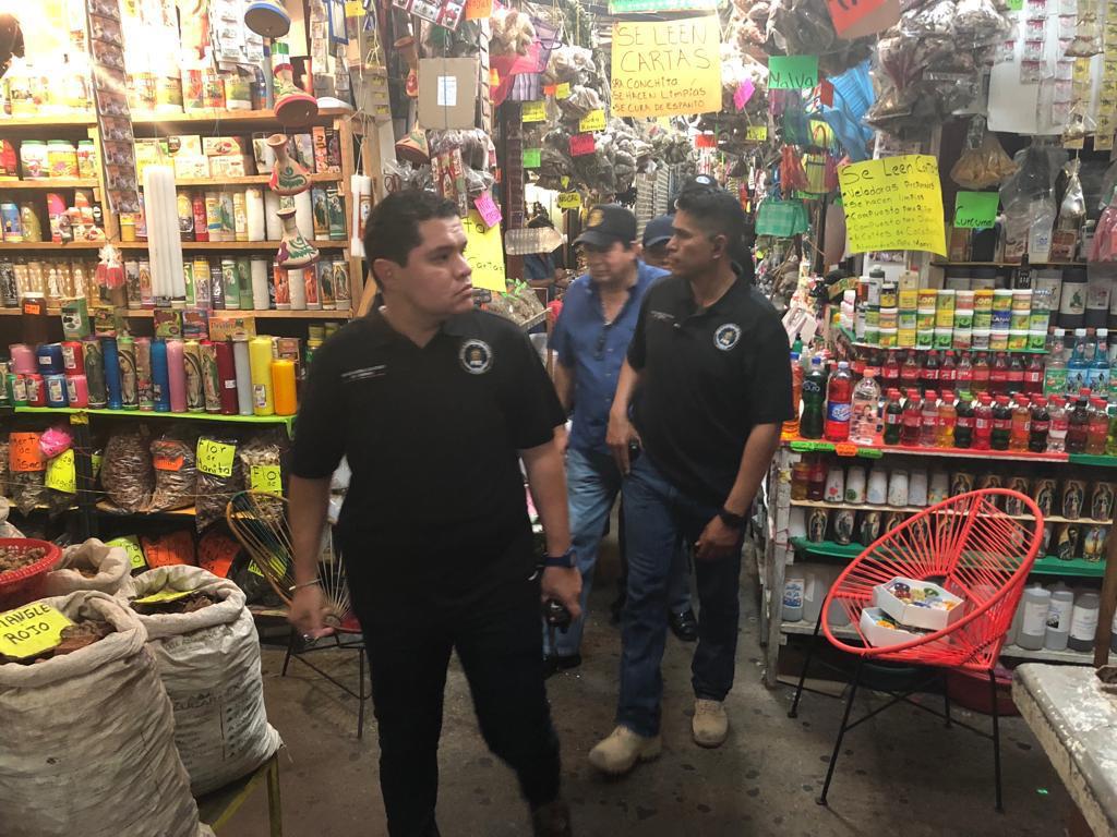 REALIZAN AUTORIDADES OPERATIVOS EN EL MERCADO CENTRAL DE ACAPULCO Y COLONIAS ALEDAÑAS