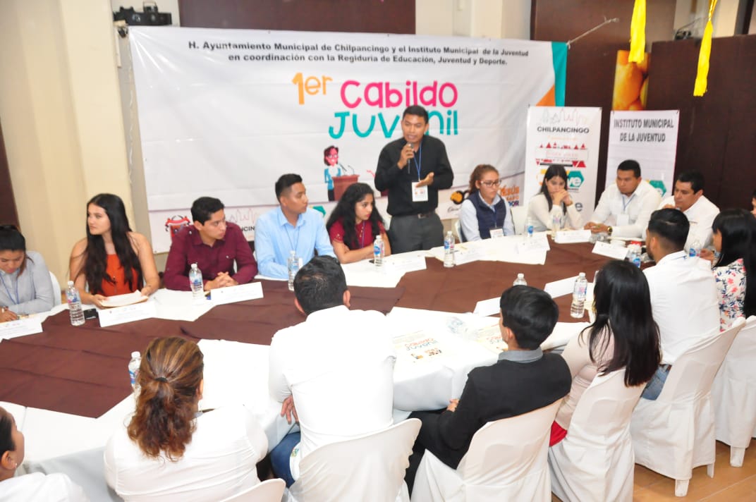 SE INTEGRA EL PRIMER CABILDO JUVENIL DE CHILPANCINGO