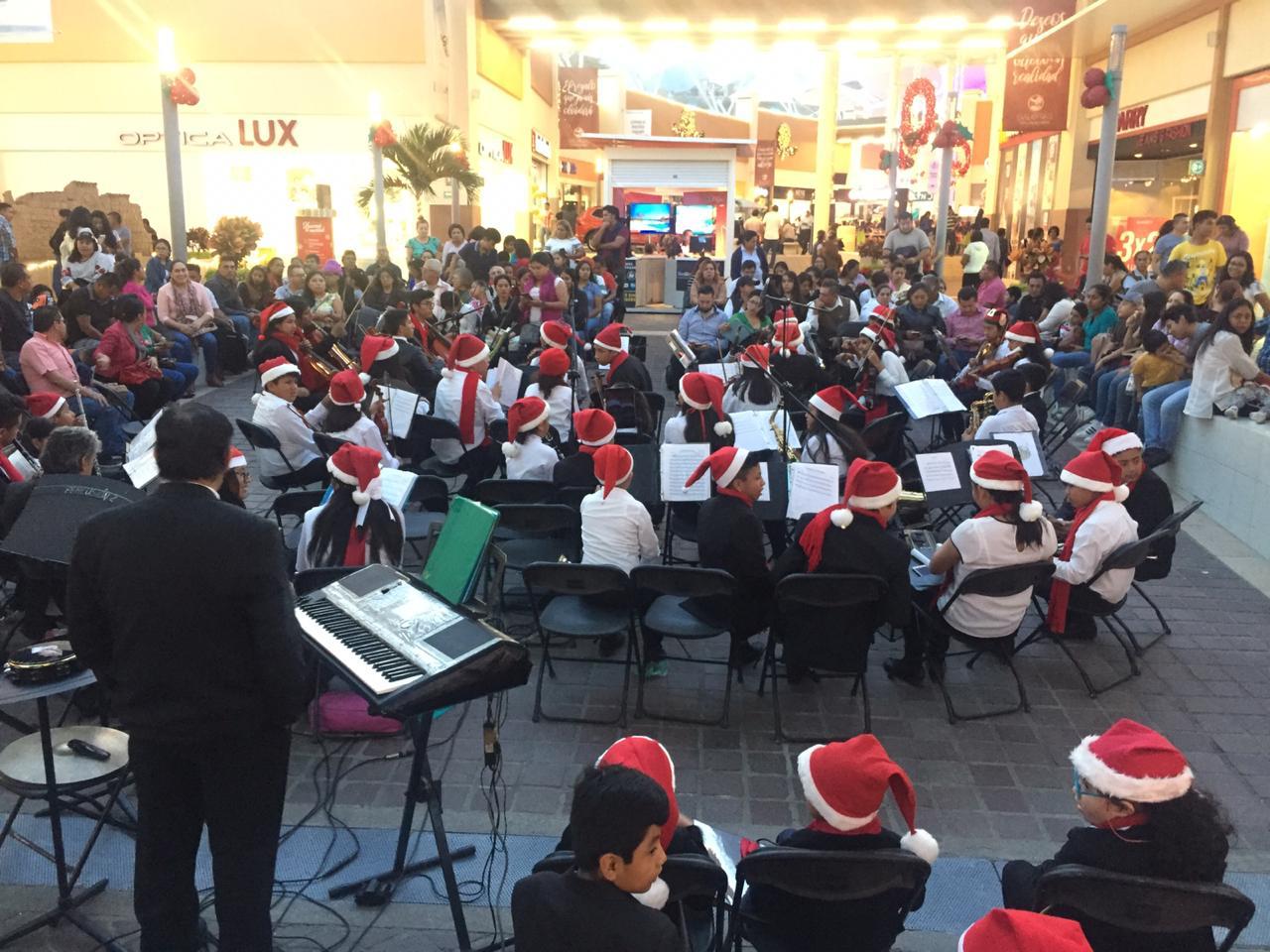 ORQUESTA Y CORO COMUNITARIO CIERRAN TEMPORADA CON CONCIERTO NAVIDEÑO