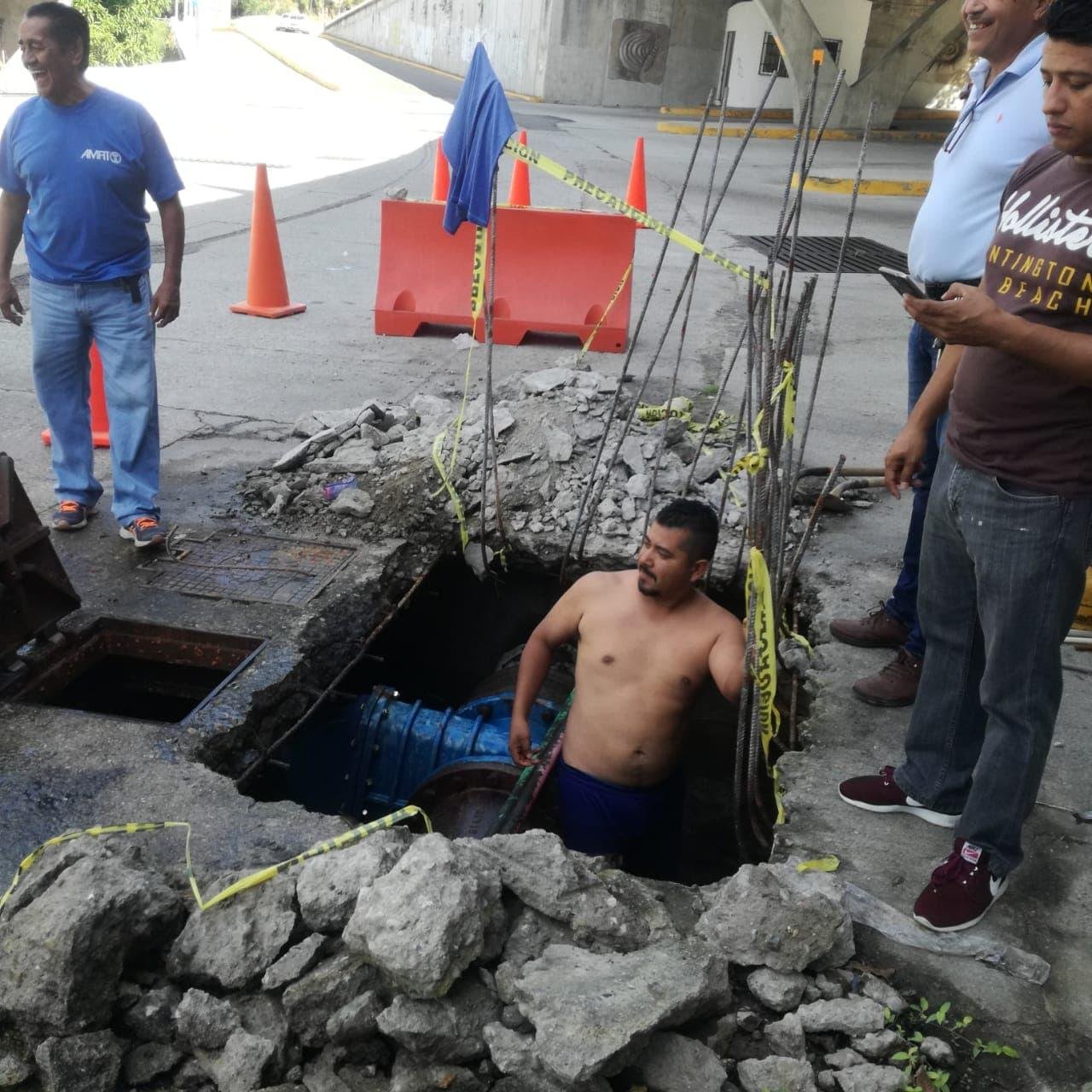 SUSPENDE CAPAMA SERVICIO DE AGUA POTABLE POR REPARACIÓN DE FUGA