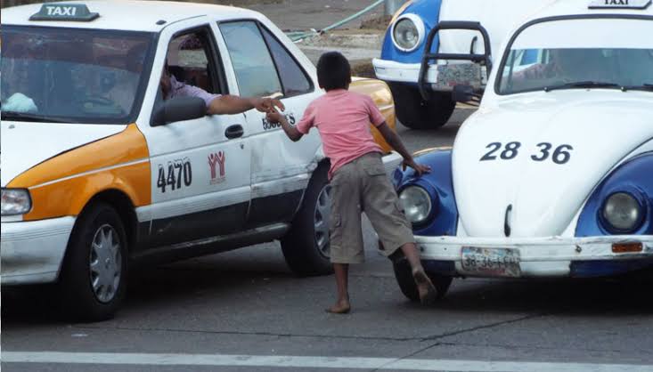 ZÓCALO Y PUENTES PEATONALES; LUGARES DONDE HAY MAYOR NÚMERO DE NIÑOS VULNERABLES: DIF