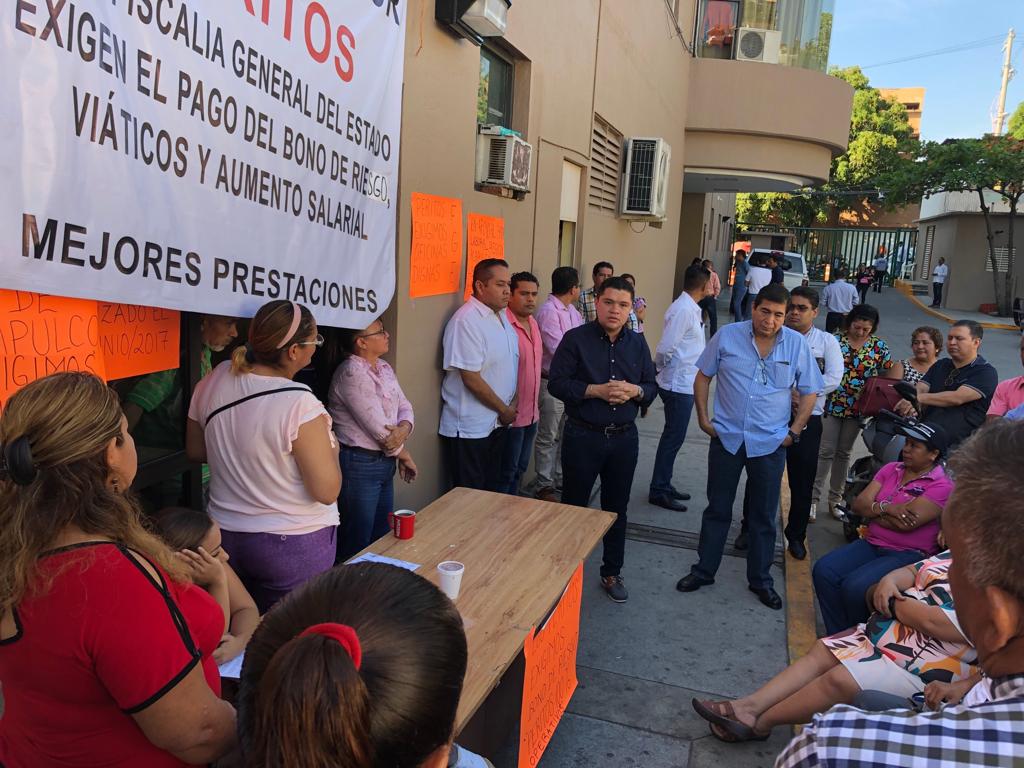 HAY DISPOSICIÓN DE LA FGE DE RESOLVER DEMANDAS DE TRABAJADORES HAY DISPOSICIÓN DE LA FGE DE RESOLVER DEMANDAS DE TRABAJADORES