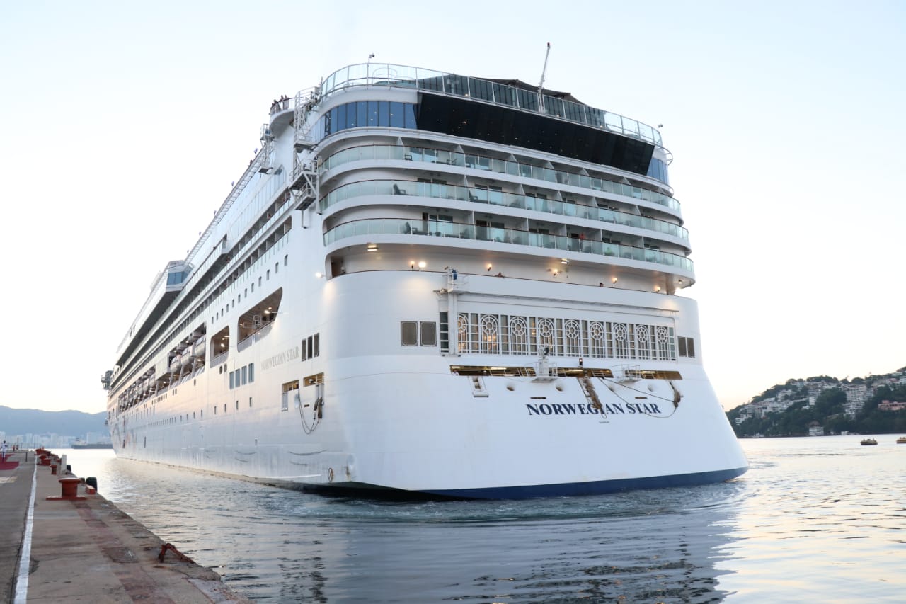 LLEGA A ACAPULCO EL CRUCERO NÚMERO 10 DE LA TEMPORADA LLEGA A ACAPULCO EL CRUCERO NÚMERO 10 DE LA TEMPORADA