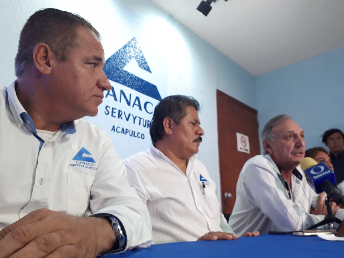 MÁS DE 4 MIL AMBULANTES DISPUESTOS A REGULARIZARSE EN ACAPULCO