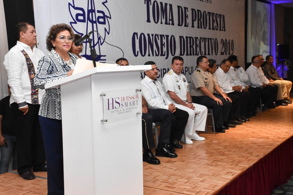 TODOS JUNTOS PARA AVANZAR EN ACAPULCO, DICE ADELA ROMÁN