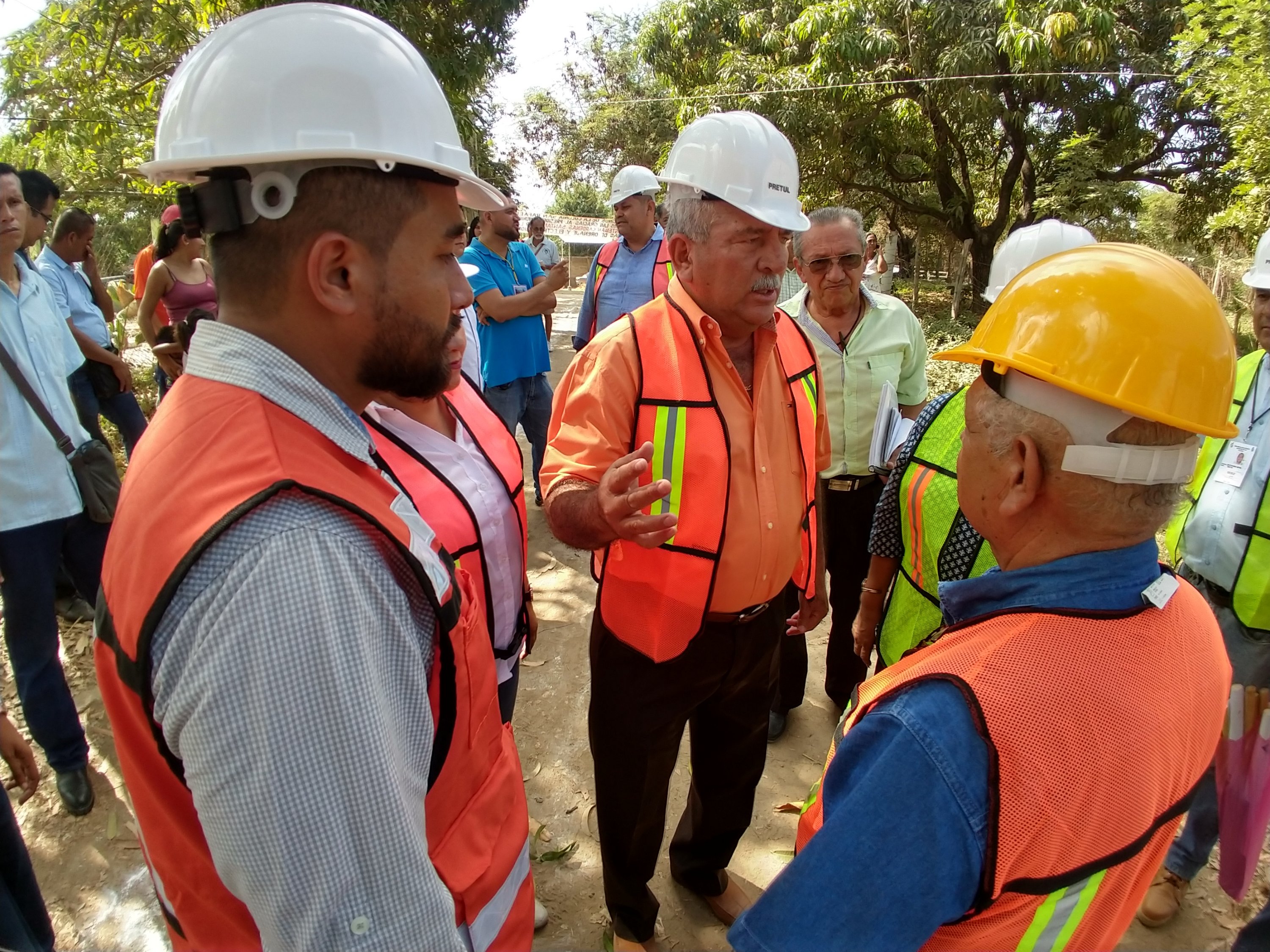 NECESARIOS DOCTORES Y MAESTROS EN SIERRA DE PETATLÁN 