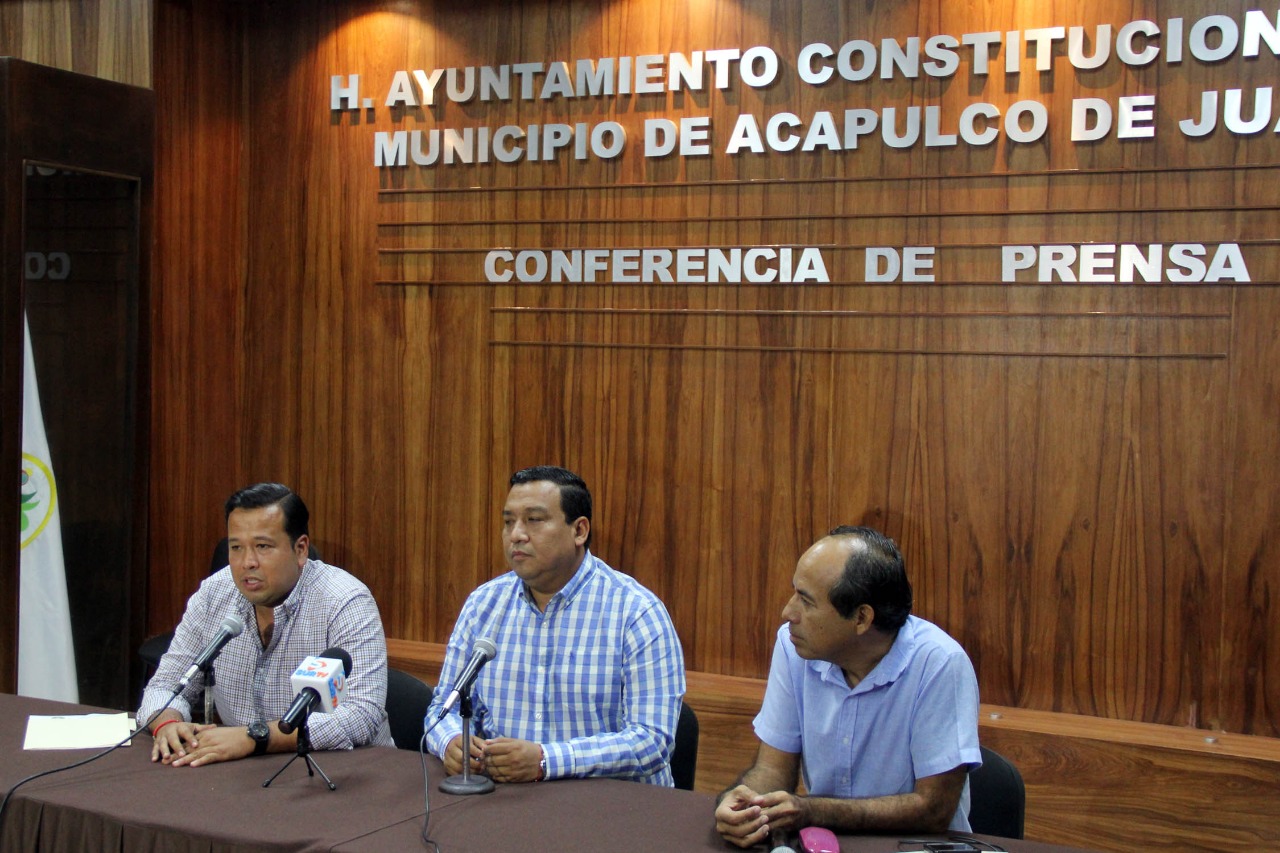 FUNCIONARIOS MUNICIPALES INTERPONEN DENUNCIA POR ATAQUE A OFICINAS EN ACAPULCO