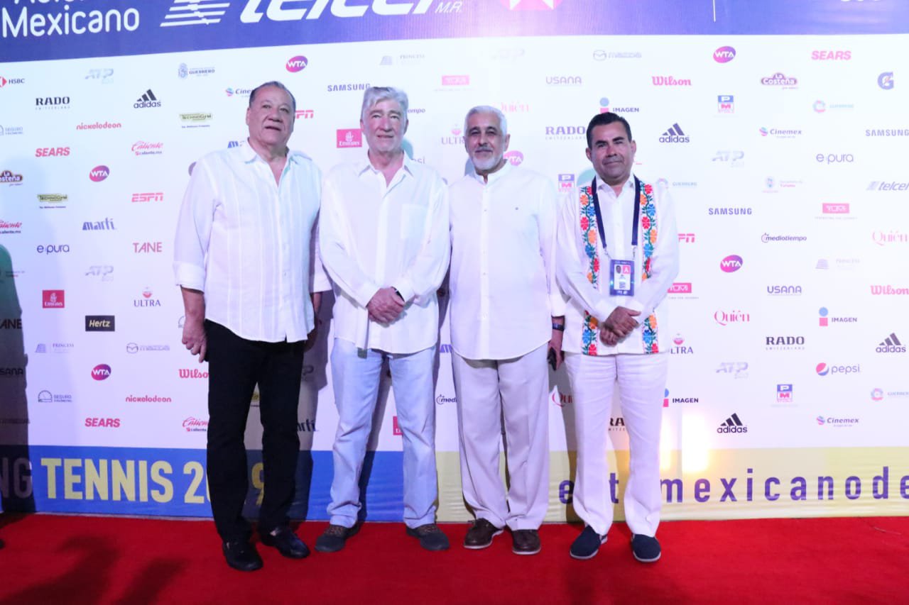 FIESTA DE BLANCO POR INICIO DE ABIERTO MEXICANO DE TENIS