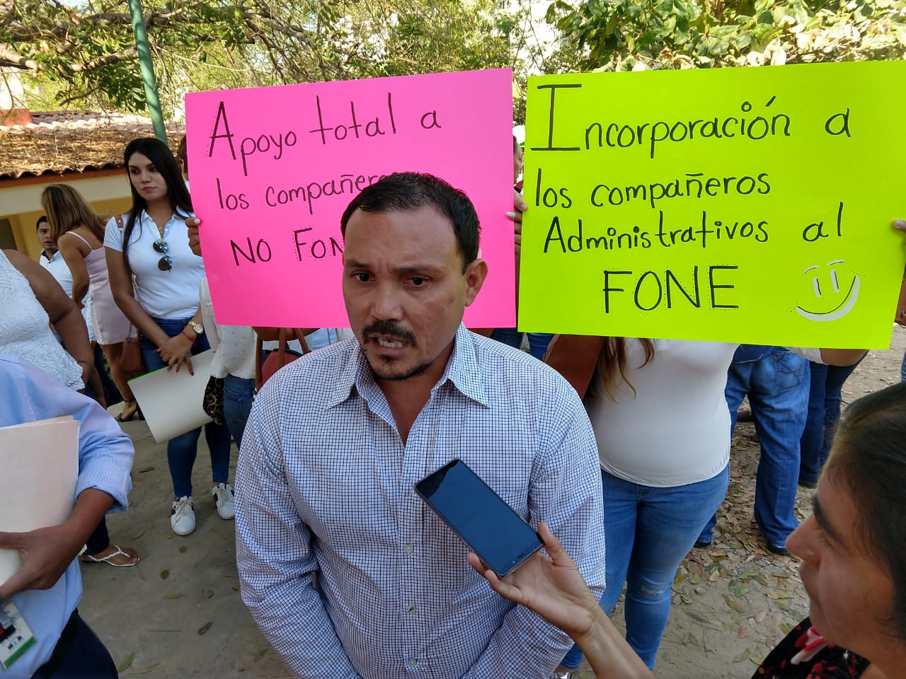 MAESTROS DEL SNTE TOMAN SIVU PARA EXIGIR INCLUSIÓN AL FONE 