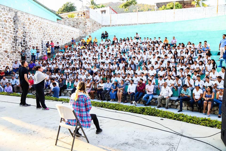 SEJUVE JUNTO CON AUTORIDADES DE SEGURIDAD TERMINAN GIRA DE PREVENCIÓN DE DELITOS