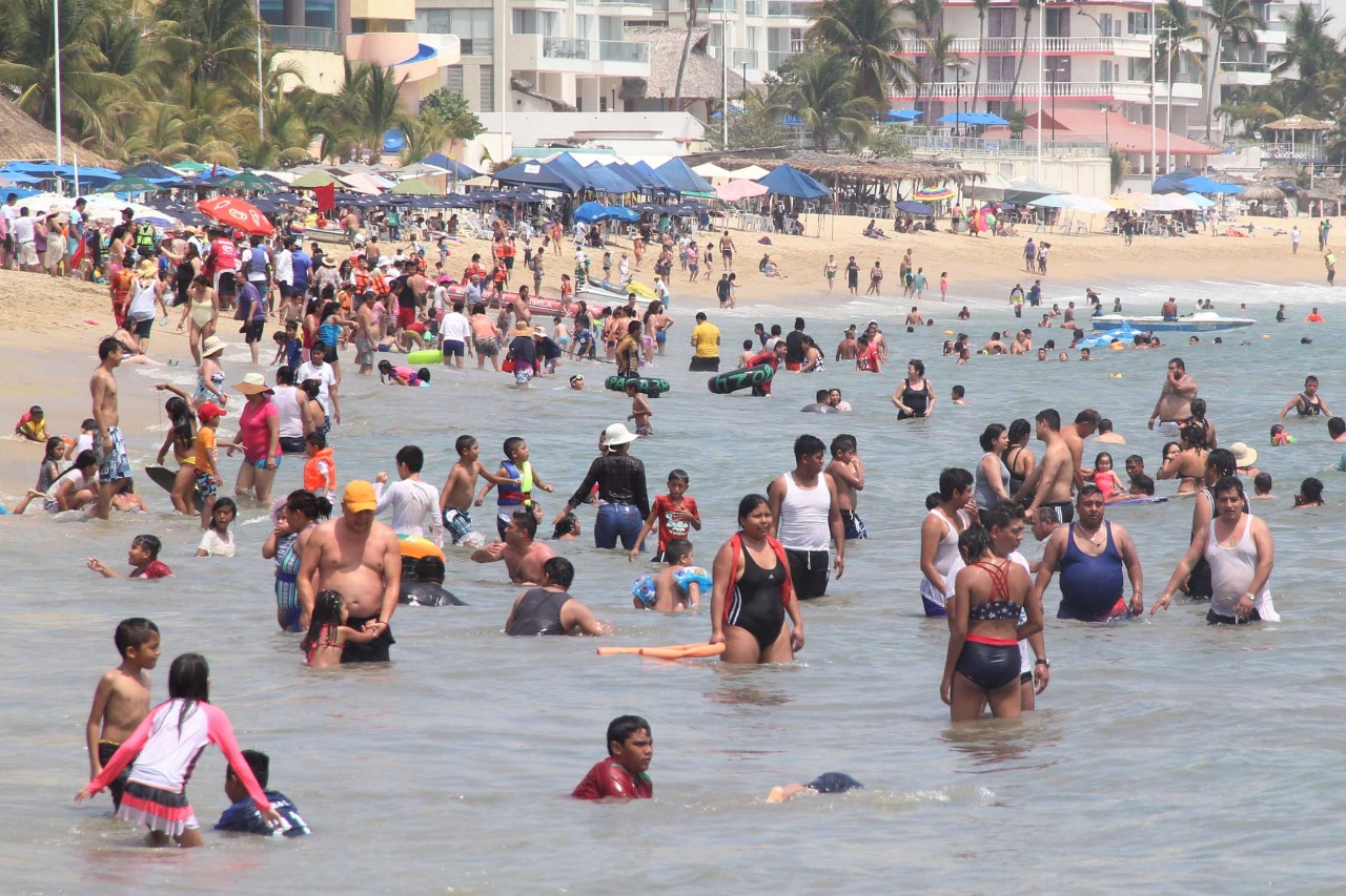 CHINO SE AHOGA EN PLAYA DEL PRINCESS