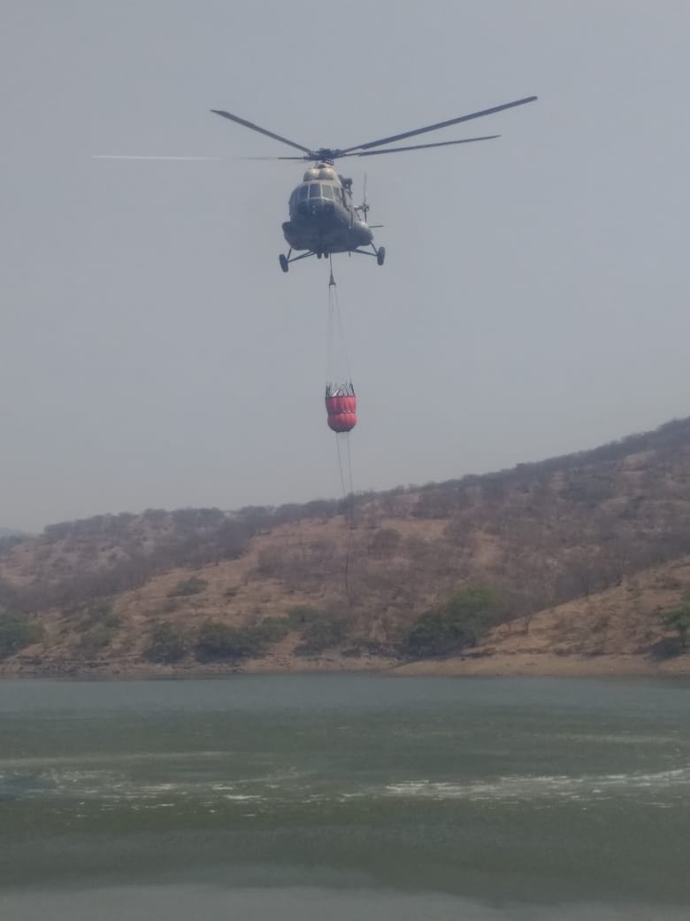 SEMAR SUMÓ 12 DESCARGAS PARA SOFOCAR INCENDIOS EN GUERRERO