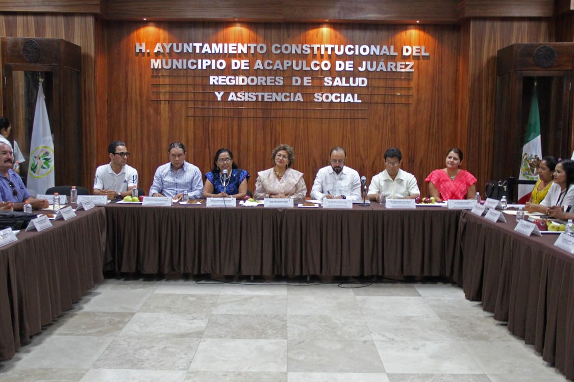 TRABAJO INSTITUCIONAL PARA MEJORAR SERVICIOS DE SALUD: ADELA ROMÁN TRABAJO INSTITUCIONAL PARA MEJORAR SERVICIOS DE SALUD: ADELA ROMÁN