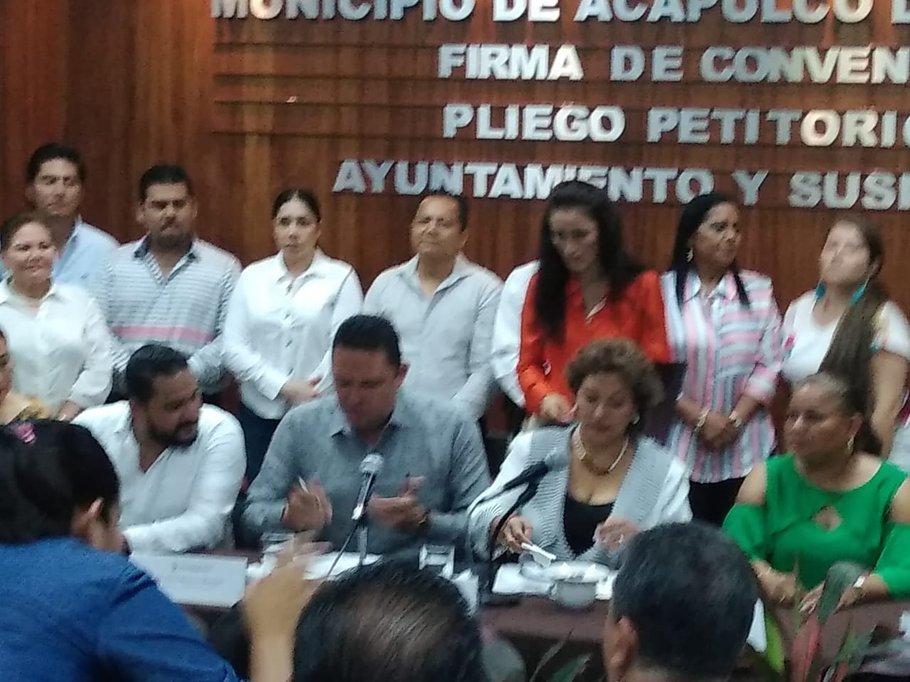 AUTORIDAD MUNICIPAL LLEGA A ACUERDO CON SINDICALIZADOS DEL SUSPEG EN ACAPULCO