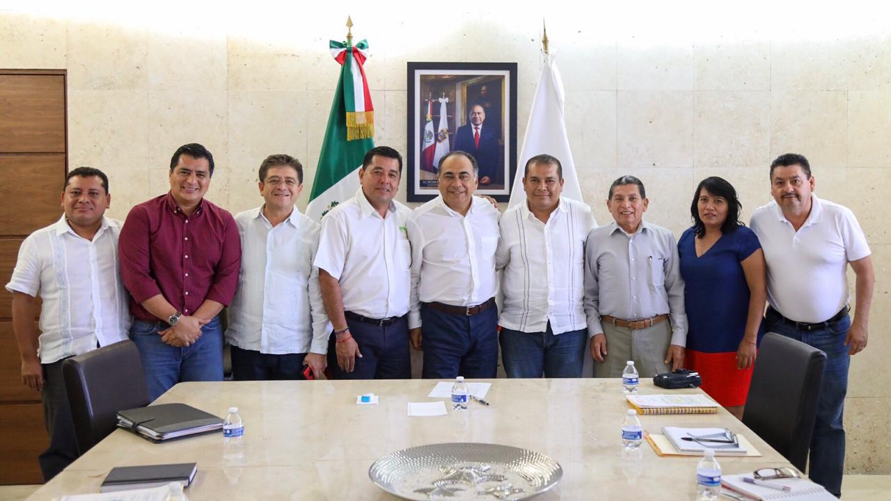 CECYTEG PLANTEA A GOBERNADOR DE GUERRERO MEJORAS PARA DOCENTES