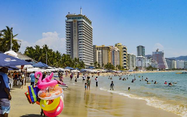 REPORTAN DESTINOS DE PLAYA BUENA OCUPACIÓN HOTELERA