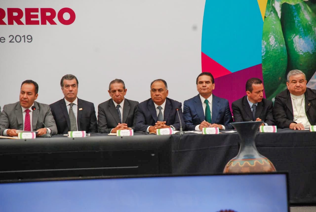 PROPONE ASTUDILLO QUE GUERRERO SEA PARTE DE PROGRAMA NACIONAL ECONÓMICO